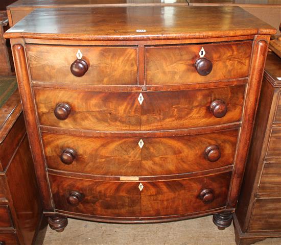 Victorian mahogany bow front chest of drawers